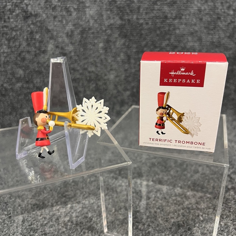 2022 Hallmark Keepsake Terrific Trombone Miniature Ornament LPR3663 New